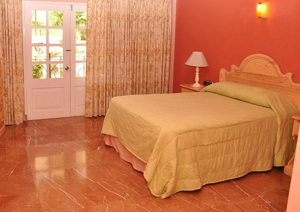 The Wexford Hotel Montego Bay Exteriör bild