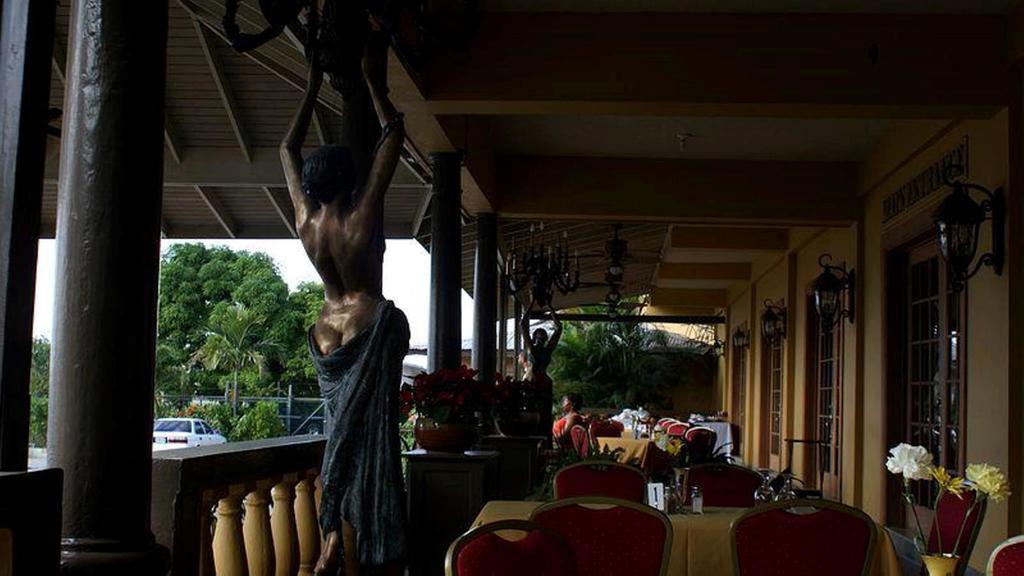 The Wexford Hotel Montego Bay Exteriör bild