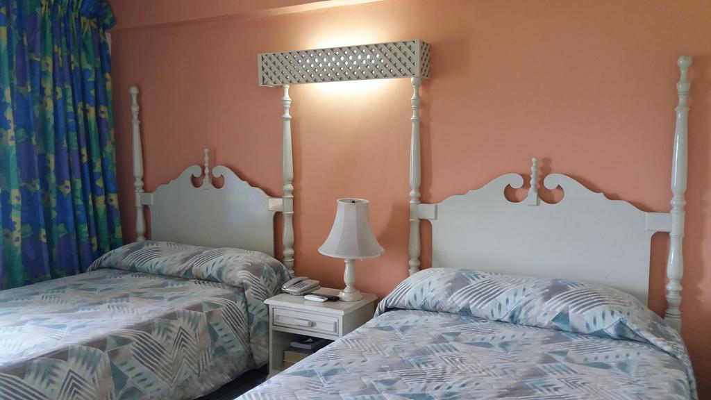 The Wexford Hotel Montego Bay Exteriör bild