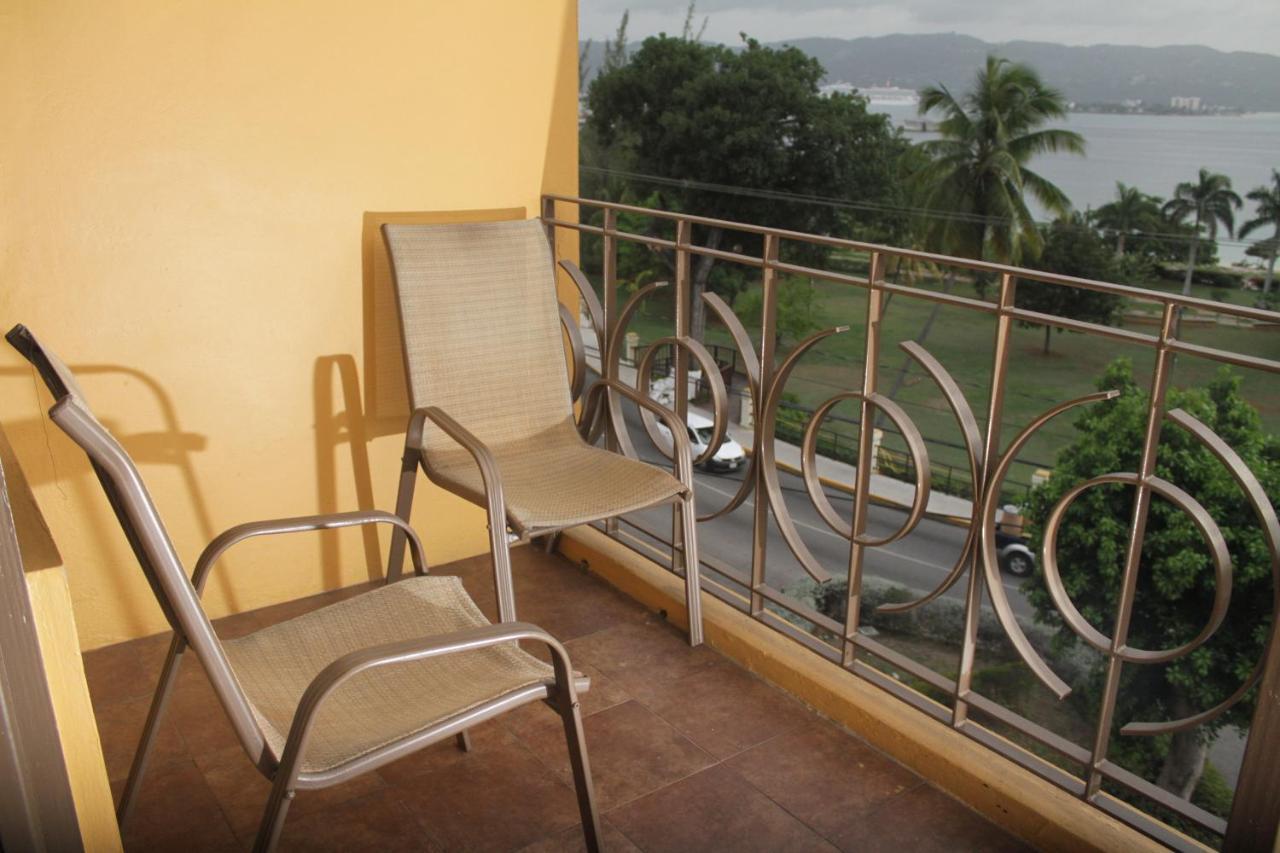The Wexford Hotel Montego Bay Exteriör bild