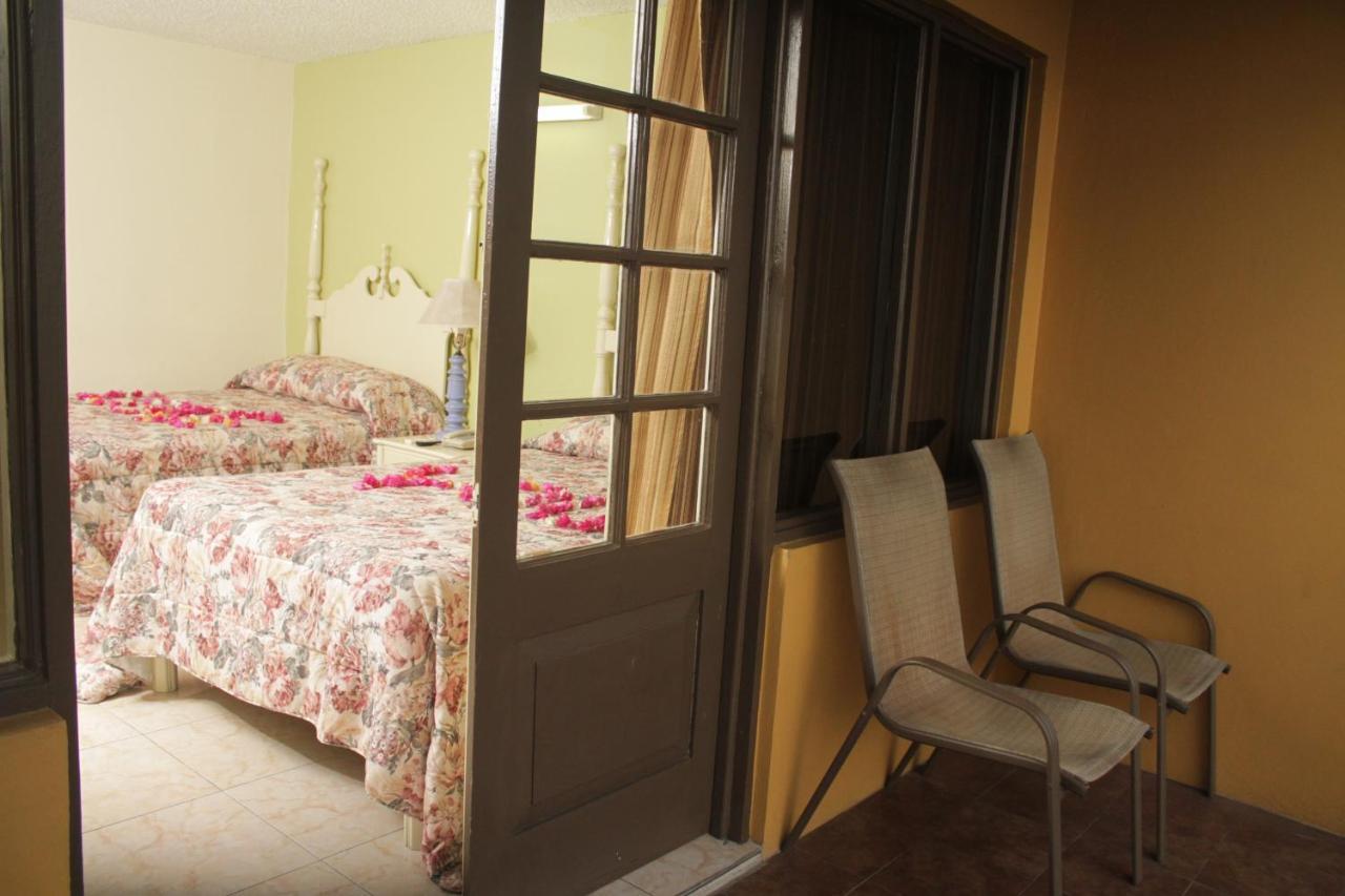 The Wexford Hotel Montego Bay Exteriör bild