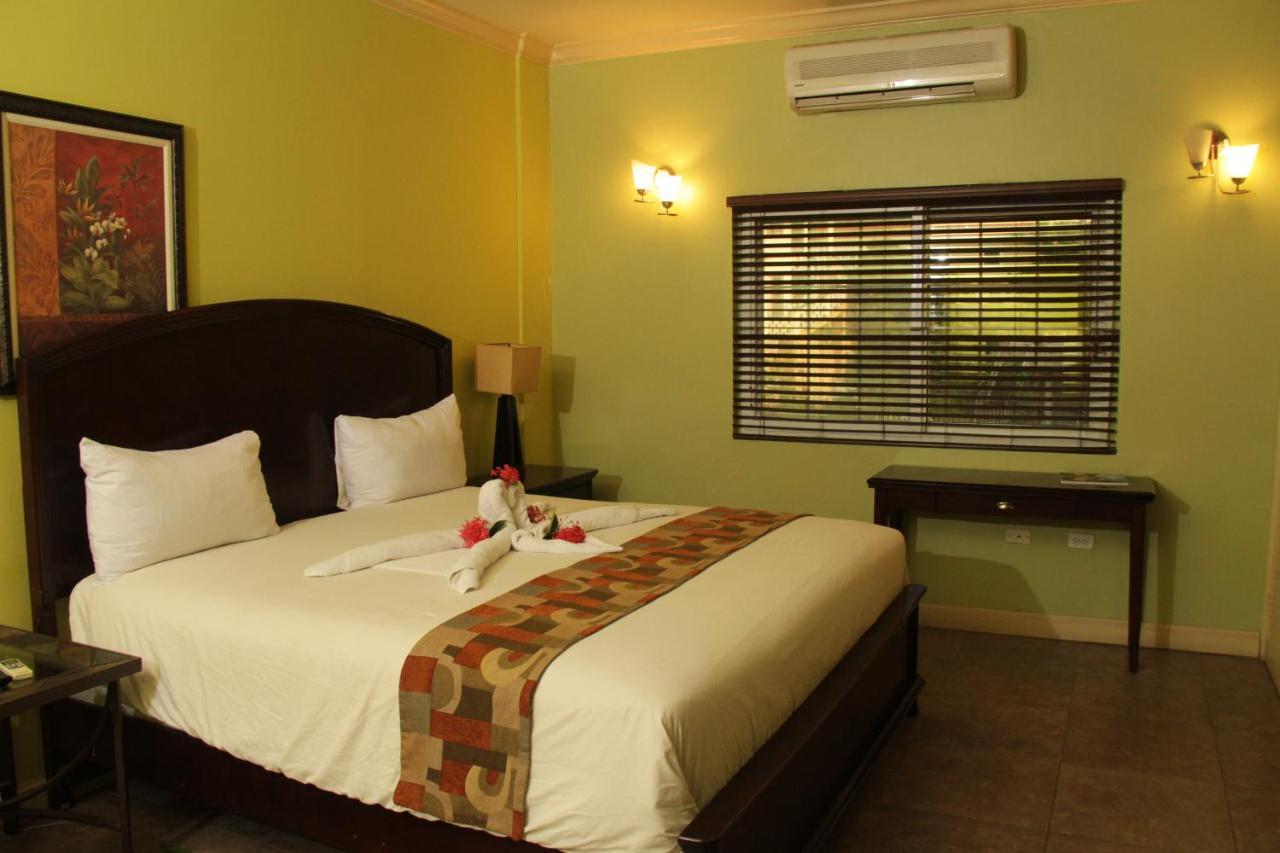 The Wexford Hotel Montego Bay Exteriör bild